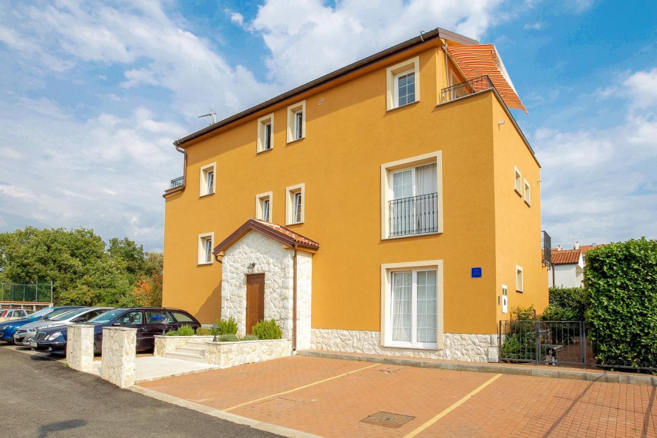 Rougemarin Apartments Biograd Na Moru Esterno foto