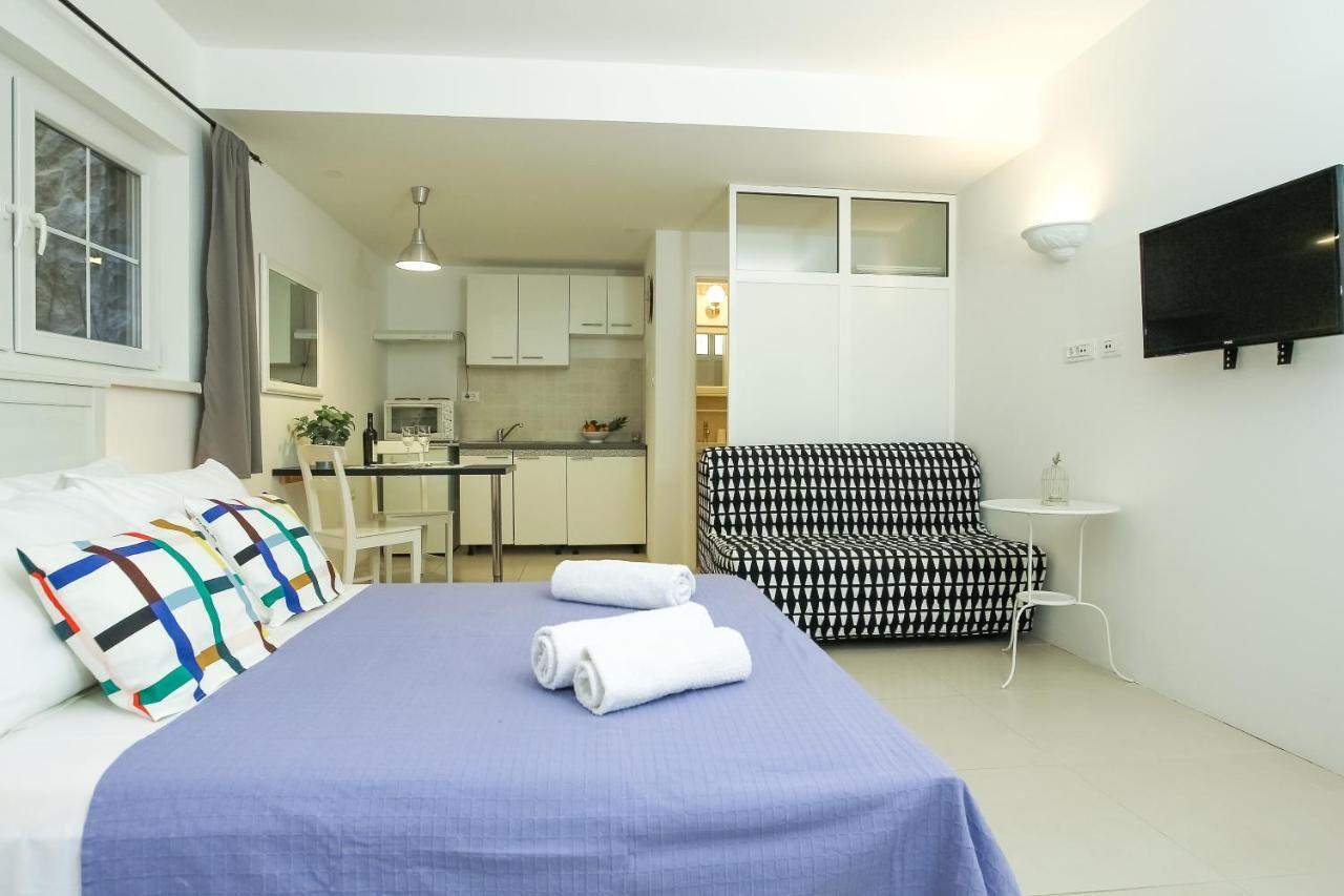 Rougemarin Apartments Biograd Na Moru Esterno foto