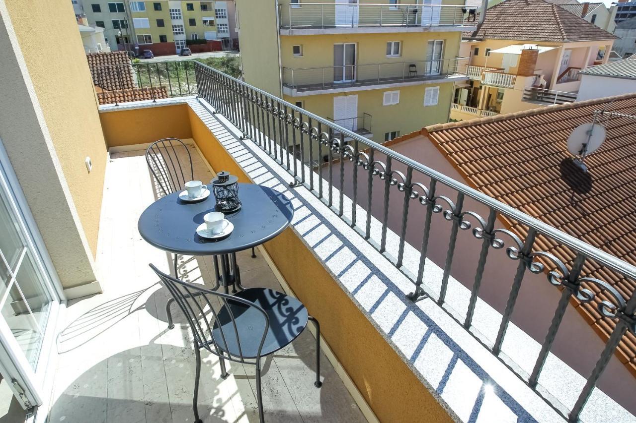 Rougemarin Apartments Biograd Na Moru Esterno foto