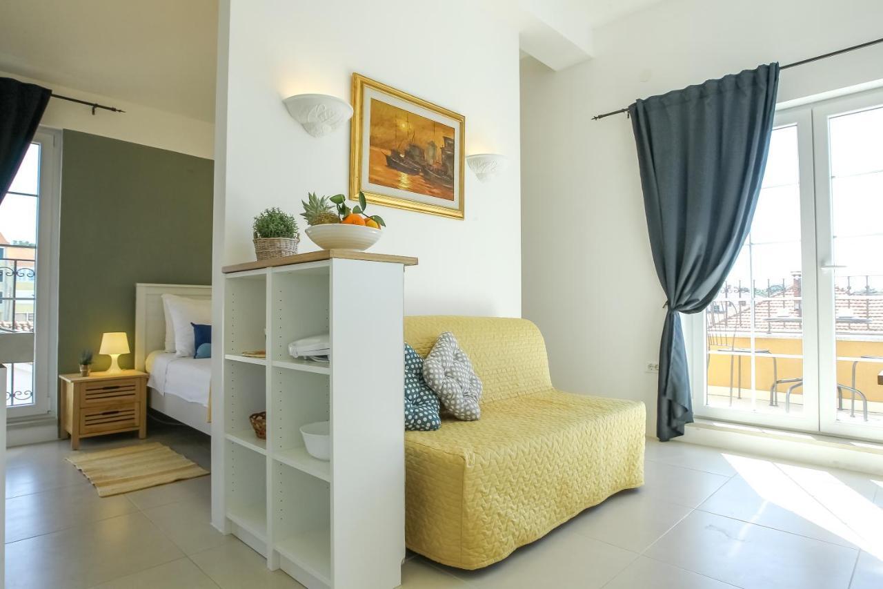 Rougemarin Apartments Biograd Na Moru Esterno foto